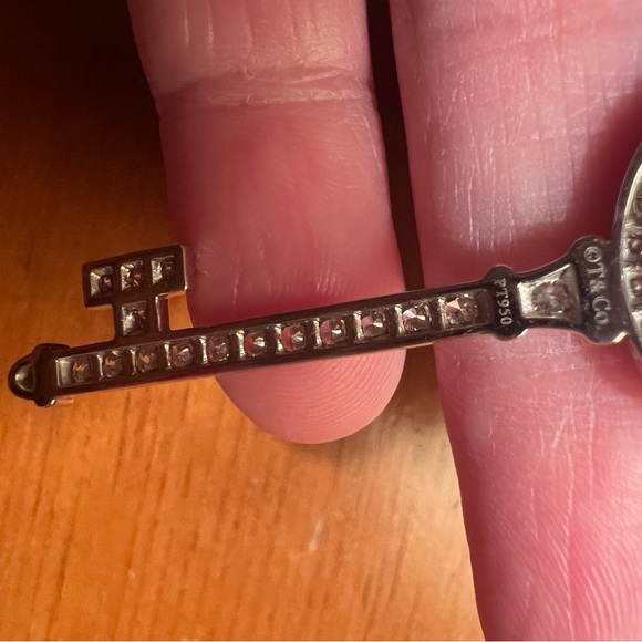 Tiffany & Co LARGE Diamond Platinum Petals Key Pendant Necklace EUC - Picture 10 of 16